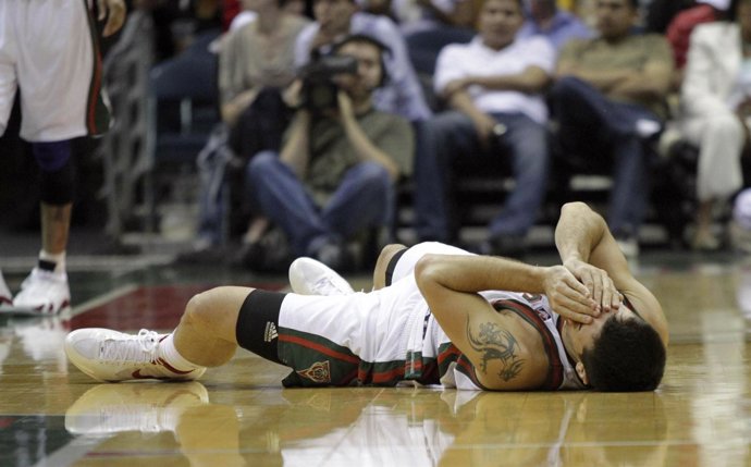 Carlos Delfino De Milwaukee