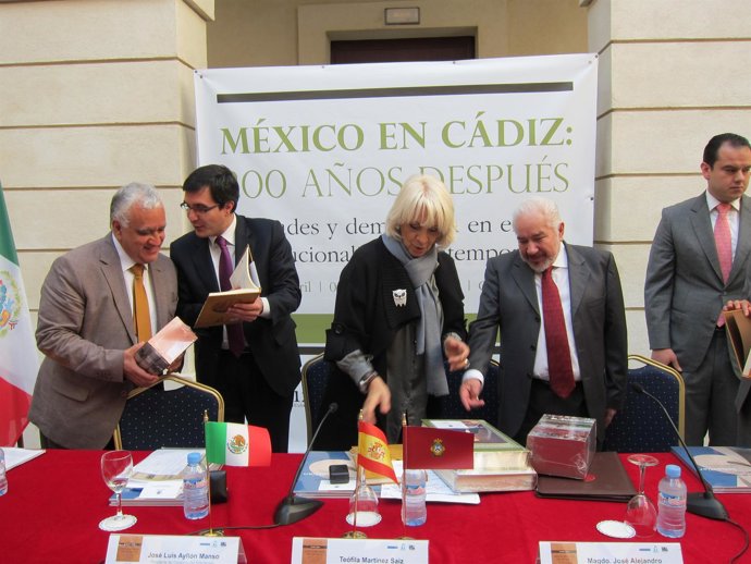 Inauguración Del Seminario 'México En Cádiz: 200 Años Después'