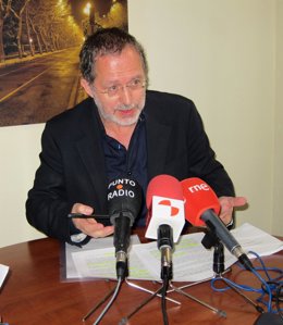 El Portavoz De IU En El Ayuntamiento De Valladolid, Manuel Saravia