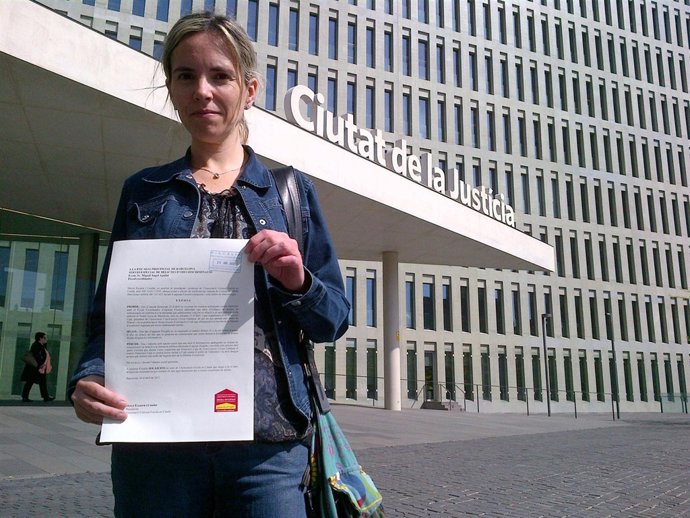 Escola En Català Denúncia A CCC 