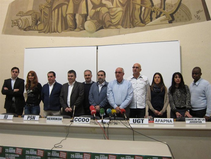 UGT Y CCOO Convocan Manifestación Contra Recortes En Sanidad Y Educación.