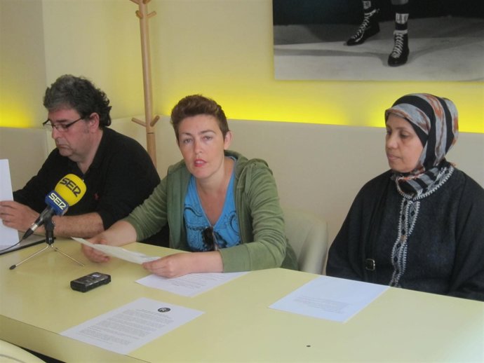 Rueda De Prensa Del Movimiento Raval Viu, En Barcelona