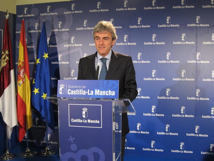 Esteban En Rueda De Prensa