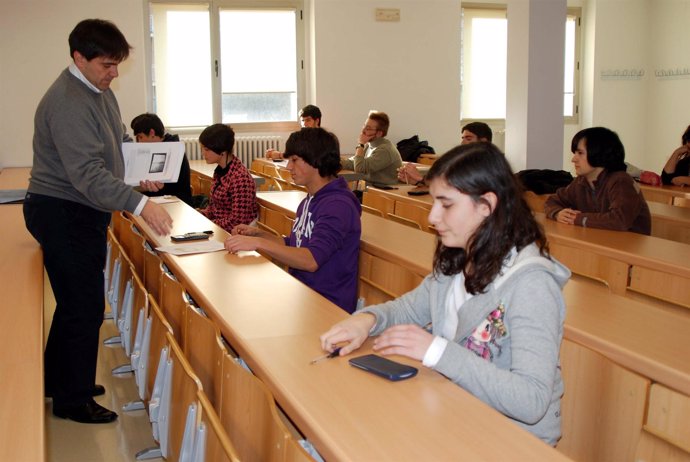 Estudiantes, Alumnos, Universitarios