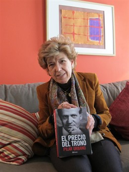 La Periodista Y Escritora Pilar Urbano