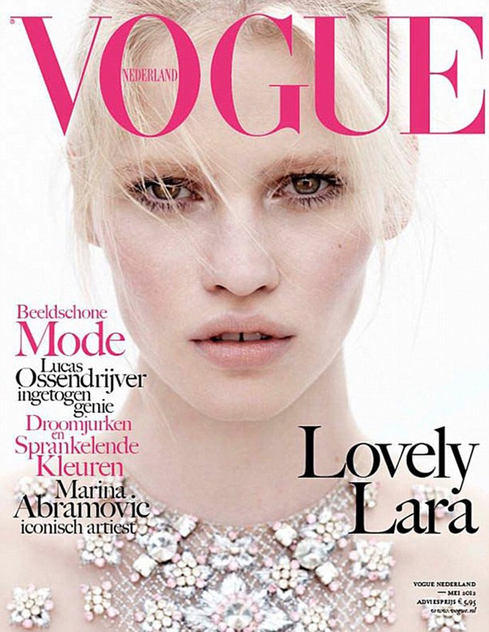 Lara Stone En La Primera Portada De 'Vogue' Países Bajos 