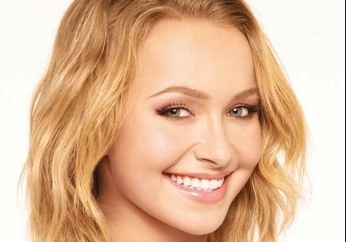 Hayden Panettiere Para Neutrogena
