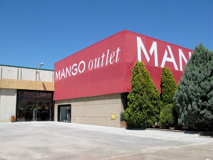 Nuevo Outlet De Mango
