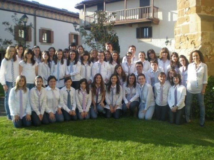El Coro Juvenil De La Escuela De Música De Noáin-Valle De Elorz 