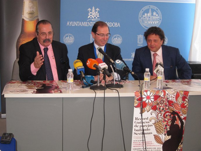 Presentación De La Cita Para Batir El Récord De Sevillanas