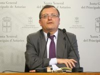 El PSOE de Asturias ofrece a IU el puesto de senador autonómico si Javier Fernández preside el Principado