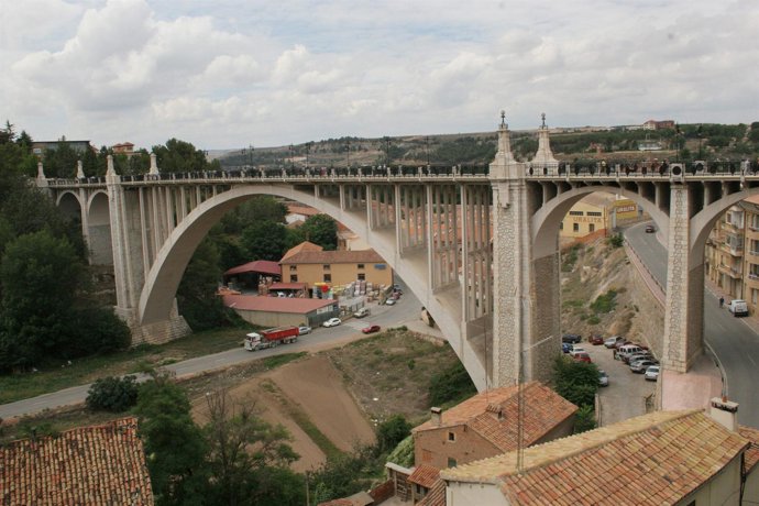 Viaducto, Paseo del Óvalo (Teruel)