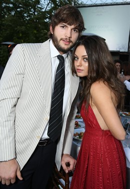 Ashton Kutcher Y Mila Kunis