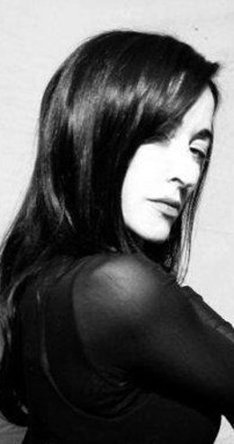 Retrado De La Diseñadora Murciana Paula Del Vas