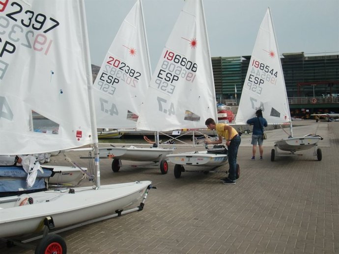 Medición De Las Embarcaciones Participantes