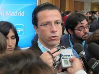 Lasquetty subraya que el partido apuesta por extender la libertad de elección a educación, servicios sociales y economía