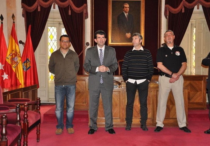 El Alcalde De Alcalá De Henares