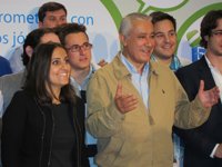 Arenas dice a Griñán que "quien quiera tapar el caso de ERE pincha en hueso" y que no puede "ser juez desde la política"