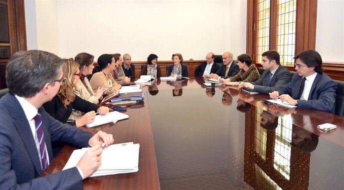 Reunión Entre El Ayuntamiento Y La UC