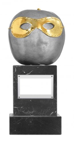 Estatuilla De Los Premiso Max