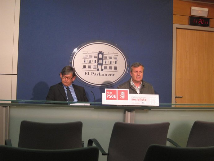 Thomàs Y Bonet En Rueda De Prensa