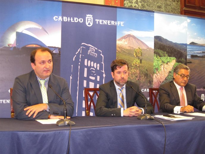 Fernández, Alonso Y Santos, En Rueda De Prensa