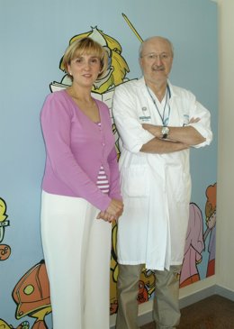 La Autora Del Libro Y El Dr Perez Aytes