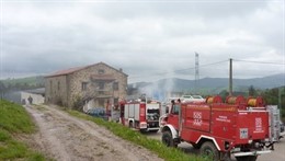 Incendio En Una Cuadra En Penagos 