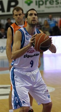 Baloncesto.- Sergi Vidal, premio 'Actitud Azul': "Me halaga mucho obtener el premio por estos principios"