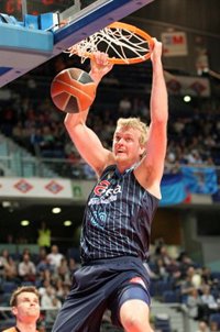 Baloncesto.- Clark (Asefa Estudiantes): "Tenemos que ganar 2 de 2, no hay más opciones"  