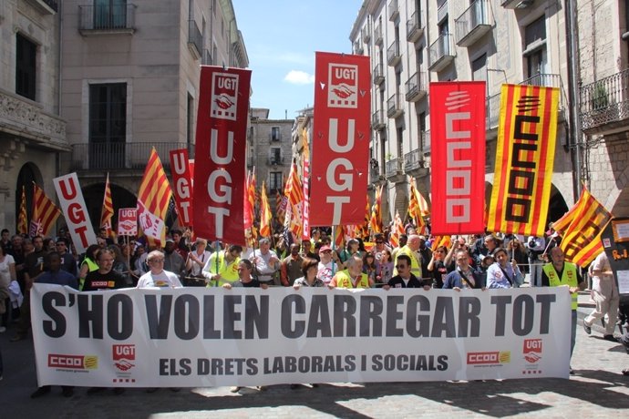 Manifestación En Girona Por El 1 De Mayo