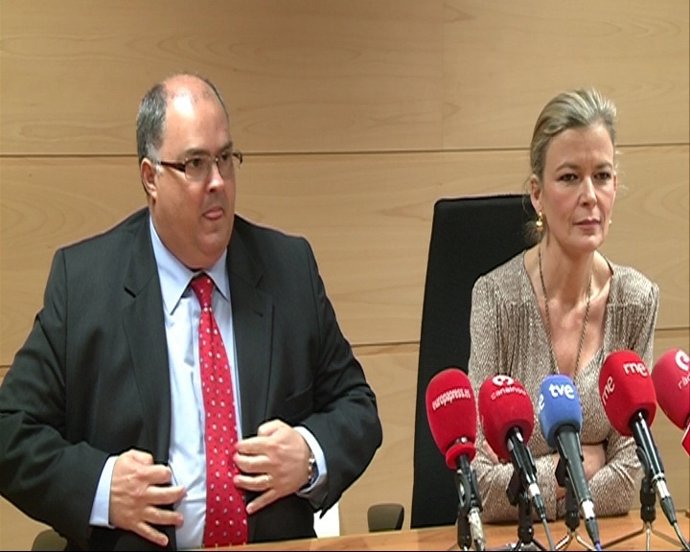 Fernando De Rosa Y Gabriela Bravo Del CGPJ