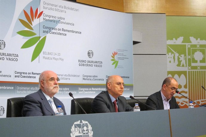 Jesús Loza, Rodolfo Ares Y Daniel Innerarity