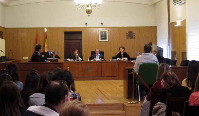 Juicio En La Audiencia Provincial De Valladolid