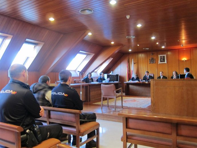 El Acusado En El Juicio