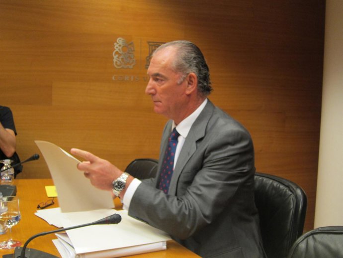 Administrador Del FROB En La Comisión De Investigación De La CAM En Las Corts
