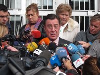 El abogado de Bretón lamenta el "escarnio" público sufrido por los familiares paternos de los niños