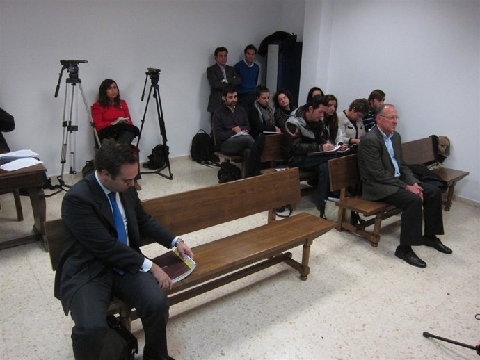 Juicio Por Los Despidos De Feval