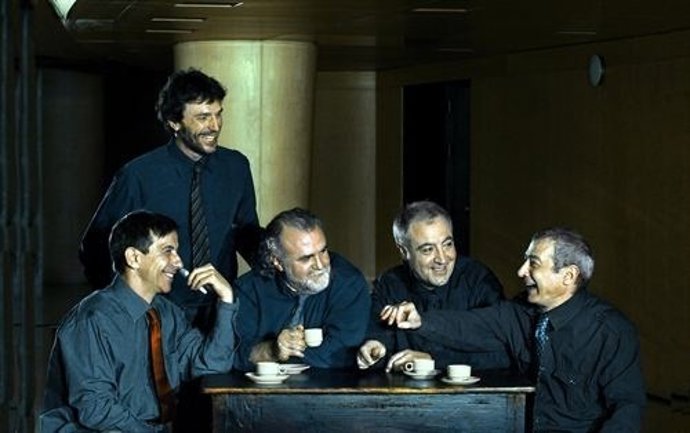 Los Actores De La Obra 'Els Jugadors', En El Teatre Lliure