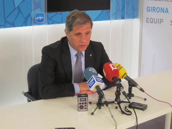 Alberto Fernández (PP), En Rueda De Prensa