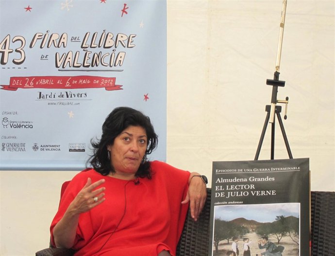 Almudena Grandes En La Fira Del Llibre De Valencia