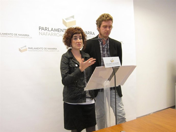 Bakartxo Ruiz Y Maiorga Ramirez, Parlamentarios De Bildu.