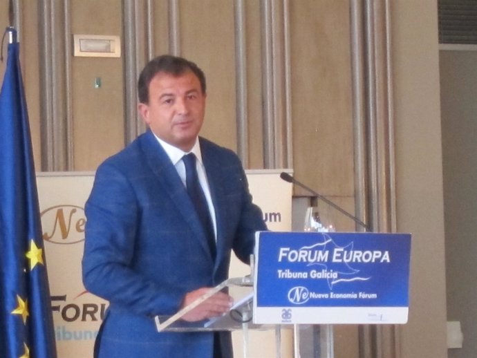El Conselleiro De Economía, Javier Guerra, En Vigo.