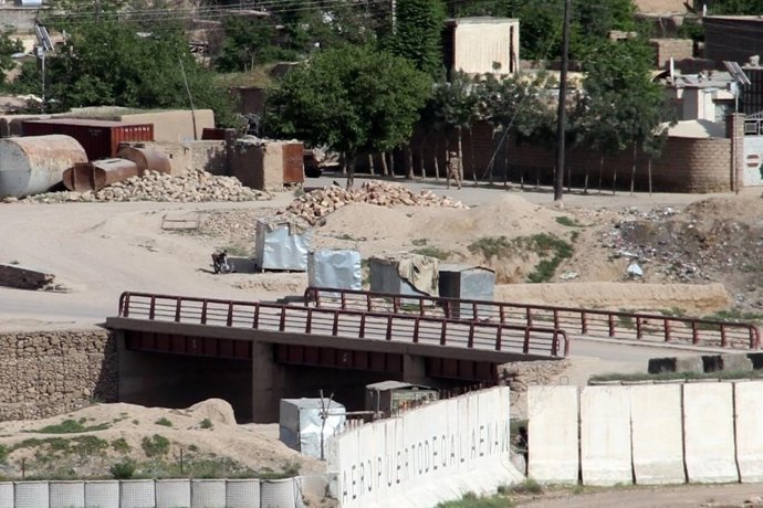 Moto-Bompa En El Puente De Qala-I-Naw, Desactivada Por Militares Españoles