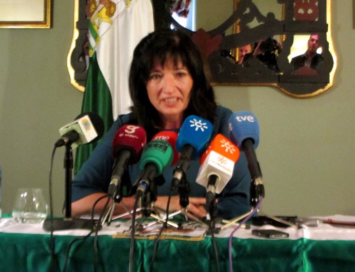 La Exsecretaria General Del PA, Pilar González, Hoy Emocionada En Rueda De Prens