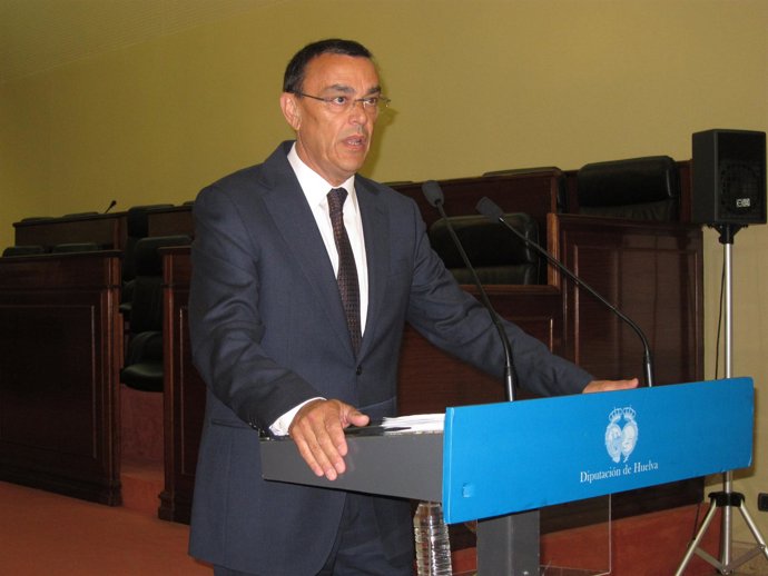 El Presidente De La Diputación, Ignacio Caraballo, En Rueda De Prensa.