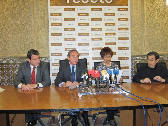 La Presidenta De Cáritas En Rueda De Prensa