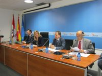 La Junta estudia que las rentas superiores a entre 30.000 y 32.000 euros no tengan beneficios fiscales