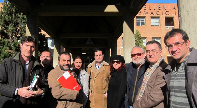 Representantes De Los Sindicatos De Educación en una imagen de archivo