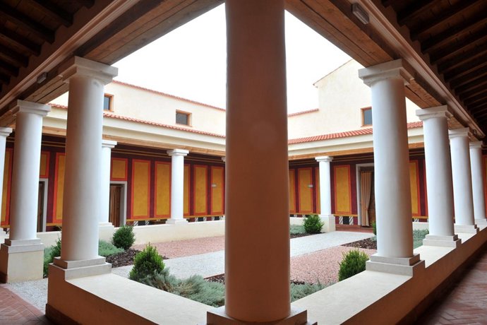 Interior De La Villa Romana Del  Museo De Las Villas